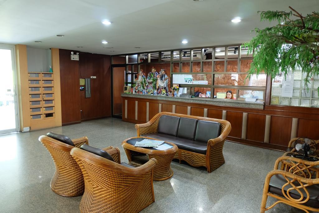 Cnk Mansion Aparthotel Bangkok Exterior photo
